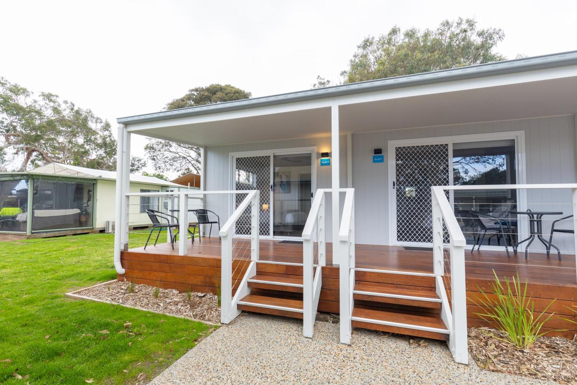 Nrma Phillip Island Beachfront Holiday Park Cowes Exterior photo