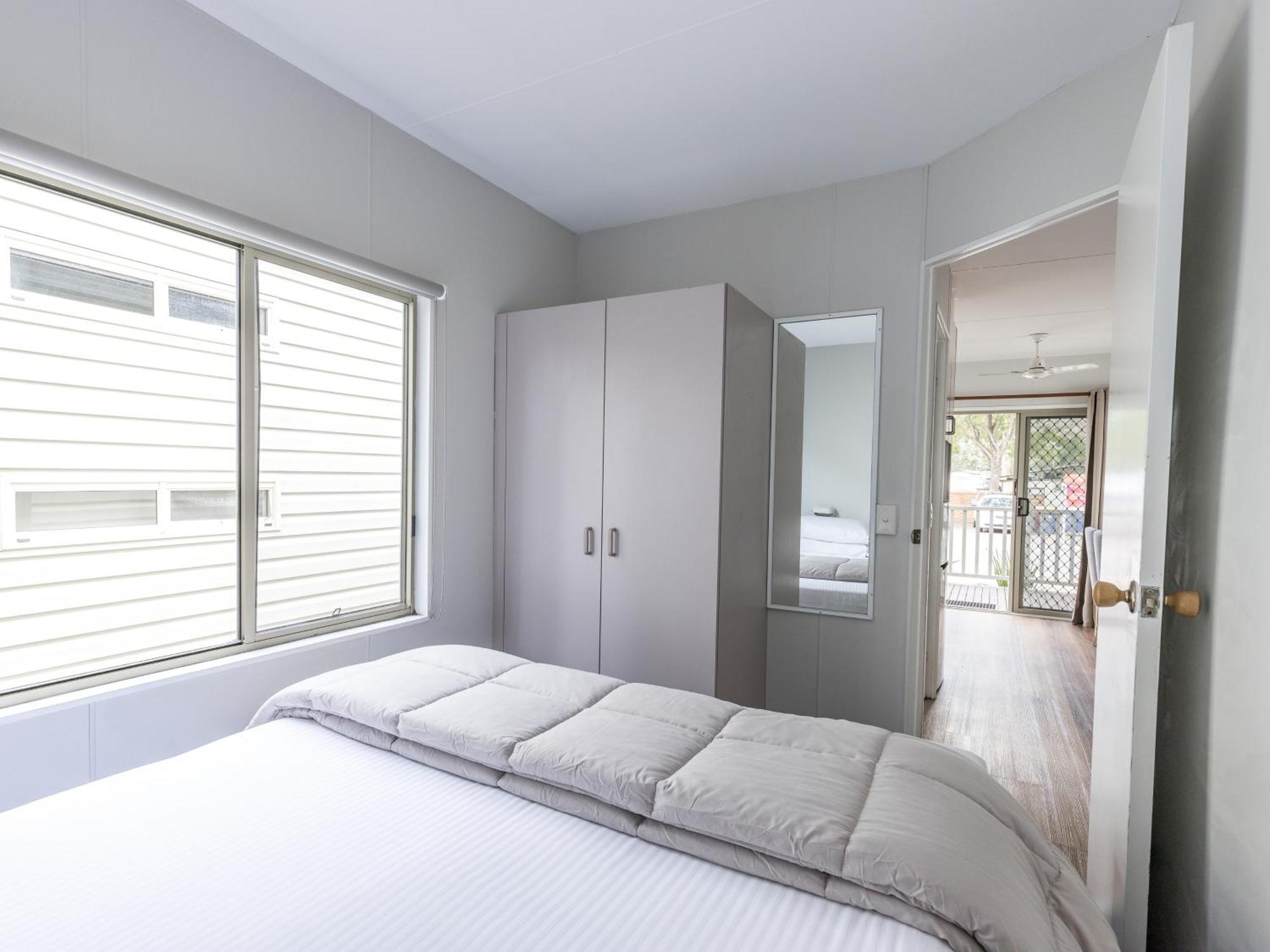 Nrma Phillip Island Beachfront Holiday Park Cowes Room photo